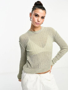 Women's sweaters and cardigans