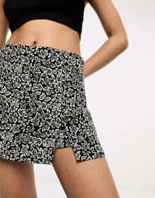 Women's Shorts