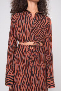 Женские блузки и кофточки Женская укороченная рубашка на пуговицах с длинным рукавом коричневая Factory Price