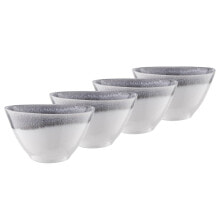 Dishes and salad bowls for serving