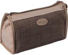 Women's cosmetic bags and beauty cases