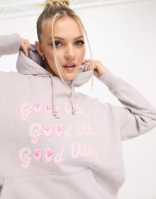 Women's hoodies and sweatshirts