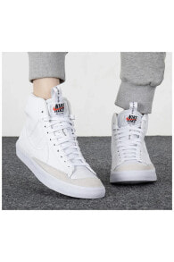 Blazer Mid 77 Se Dance Kadın Sneaker Spor Ayakkabısı