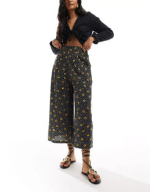 Women's trousers