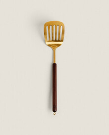 Wood and metal spatula