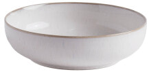 Dishes and salad bowls for serving