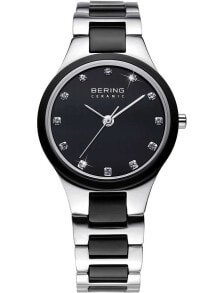 Женские наручные кварцевые часы Bering  браслет стальной с керамическими вставками. Циферблат украшен кристаллами Swarovski. Водозащита 50WR. Стекло сапфировое.