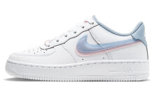 Nike Air Force 1 Low Double Swoosh 双钩 低帮 板鞋 GS 白蓝粉 / Кроссовки Nike Air Force 1 Low Double Swoosh GS CW1574-100