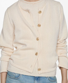 Women's sweaters and cardigans