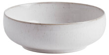 Dishes and salad bowls for serving