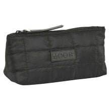 Women's cosmetics bags and beauty cases