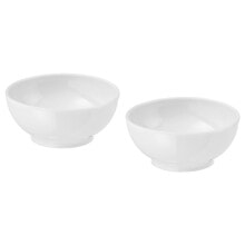 Dishes and salad bowls for serving