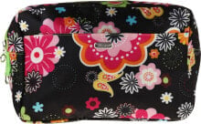 Cosmetic bags and beauty cases