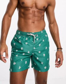 Men's swimming trunks and shorts