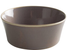 Dishes and salad bowls for serving