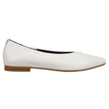 Women's ballet flats