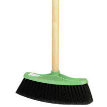 Brooms, dustpans and floor brushes