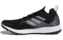 Men's running shoes