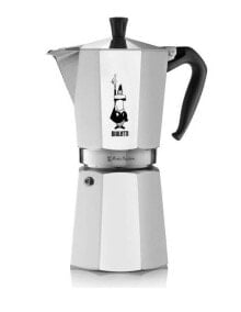 Turks, coffee makers and coffee grinders