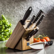 Kitchen knives