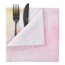 Tablecloths and napkins