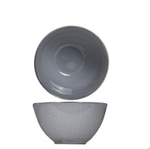 Dishes and salad bowls for serving