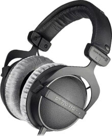 Beyerdynamic DT 770 Pro 32 Ohm headphones