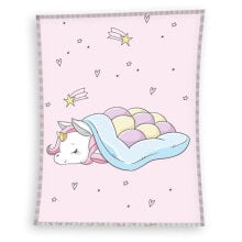 Bedspreads, pillows and blankets for babies