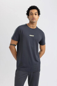 Men's T-shirts