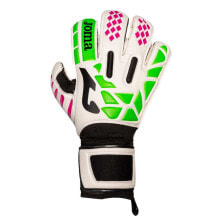 Goalkeeper gloves for football