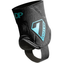 Knee pads and armbands