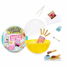 Toy food and tableware for girls