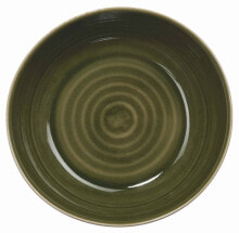 Dishes and salad bowls for serving