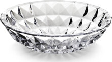 Dishes and salad bowls for serving