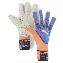 Goalkeeper gloves for football