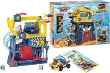 Educational play sets and figures for children