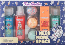 Martinelia I Need More Space Complete Bath Set zestaw sól do kąpieli 100g + mgiełka do ciała 150ml + szampon 150ml + żel pod prysznic 150ml + kule do kąpieli 3x60g