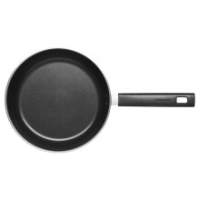 Dishes and cooking accessories