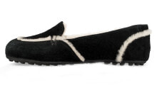 Women's moccasins