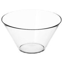 Dishes and salad bowls for serving