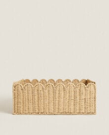 Large scalloped basket