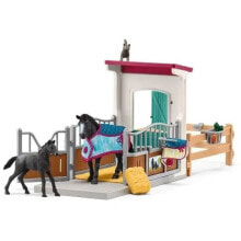 Children's play sets and wooden figurines