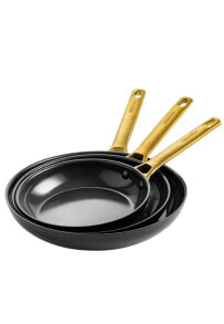 Dishes and cooking accessories