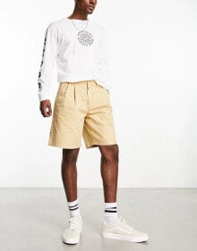 Vans – Shorts in Beige mit Falten