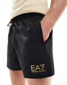 Men's swimming trunks and shorts