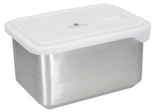 Containers and lunch boxes