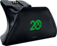 Razer Stacja dokująca 20th Anniversary Limited Edition do padów Xbox (RC21-01750900-R3M1)