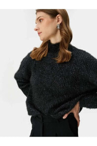 Women's sweaters and cardigans