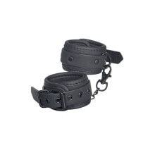 Handcuffs and restraints for BDSM