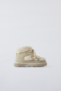 Contrast faux shearling boots